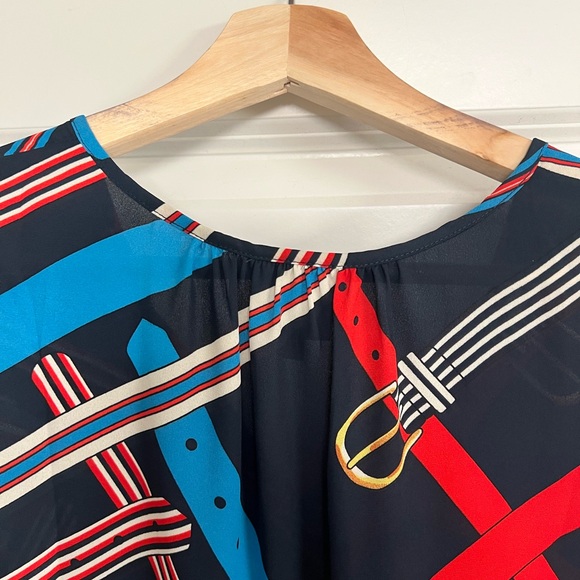 EUC CAbi #5736 Navy Blue Hold Up Buckle Print
Sleeveless Top - Picture 5 of 5